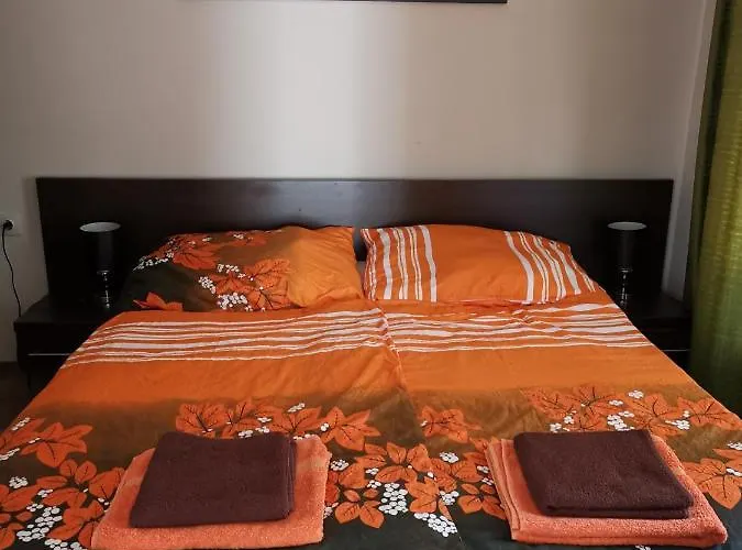 Panyi Apartament *